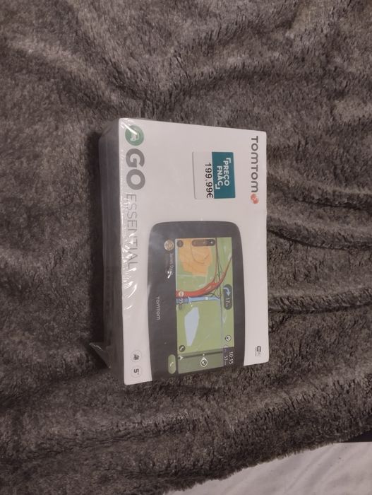 GPS TomTom GO Essential64751976701185122