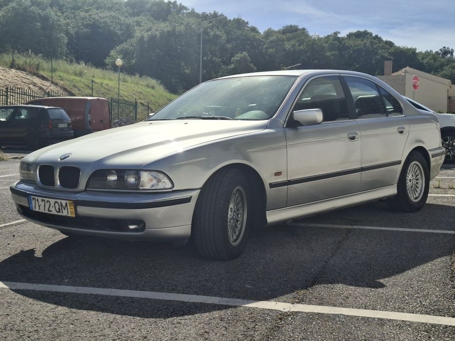 BMW série 528I auto
