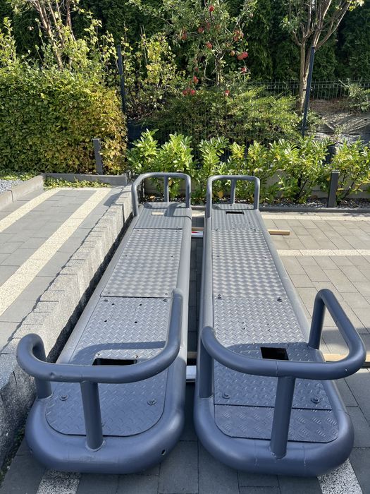 Wyspa parkingowa stalowa pod urzadzenia parkingowe