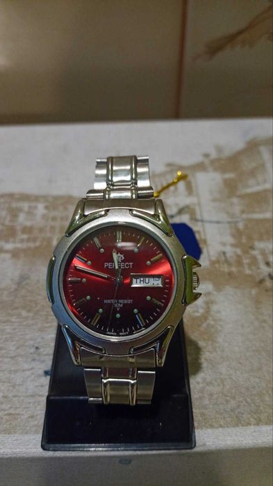 Zegarek Perfect data