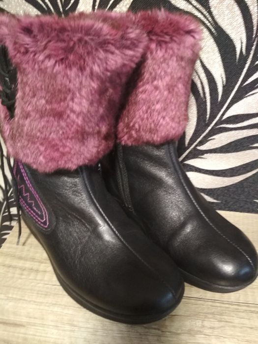 Шкіряні фабричні сапожки