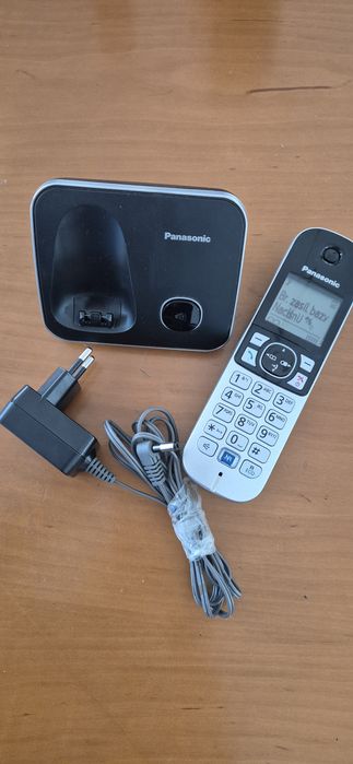 Telefon Panasonic  KX-TG6811PDB