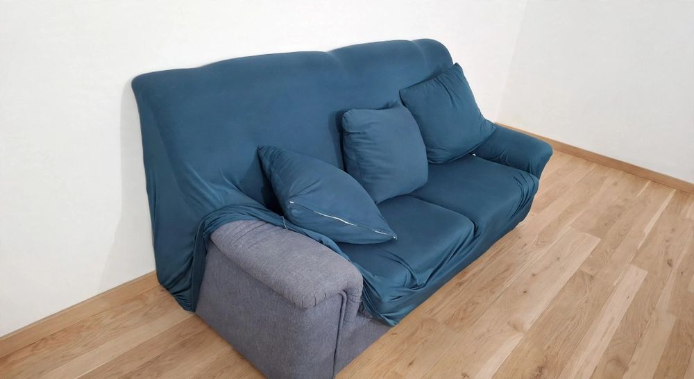 Trio de Sofás, com oferta de capas e quadro triptico