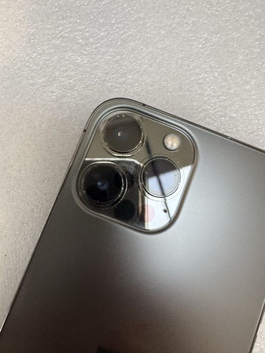 **iPhone 13 pro max  256gb** 100% bateria