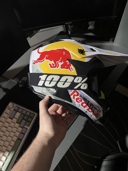 Шолом для мотоцикла кросовий