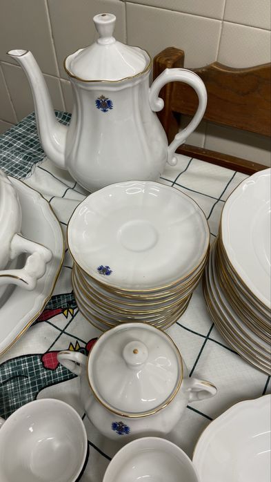 Loiça Fine Porcelain Royal Kent