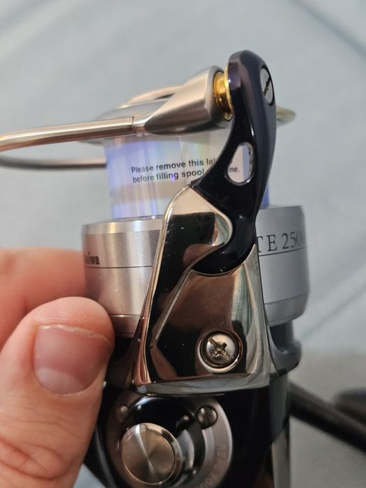 Daiwa 04 Certate 2500. Exist, Stella, Luvias, Twin Power