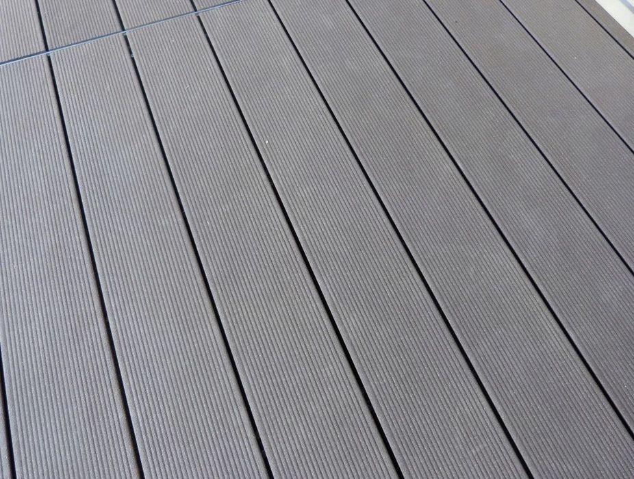 DESKA KOMPOZYTOWA PVC  Ryflowana, Str. Drewna, klasa PREMIUM Cena  m2