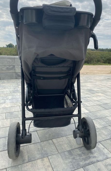 Wozek spacerowy Joie