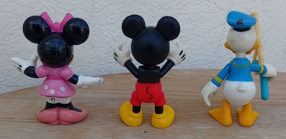 Conjunto de bonecos da Disney