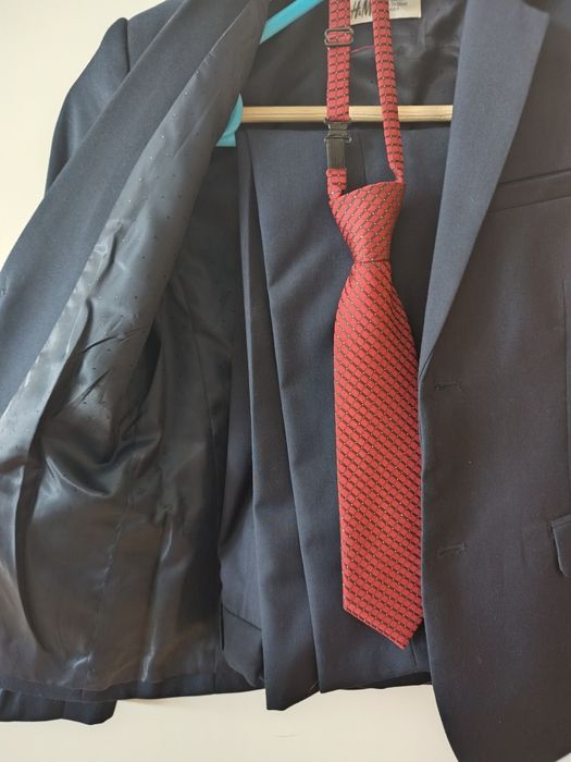 Garnitur komunijny H&M