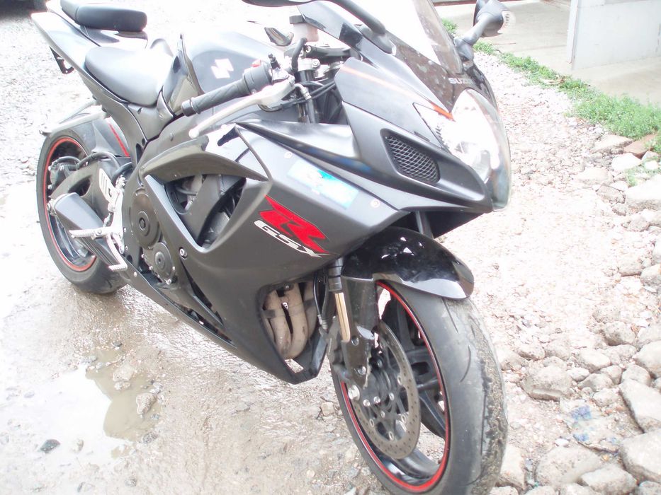 suzuki GSX-R750 спорт