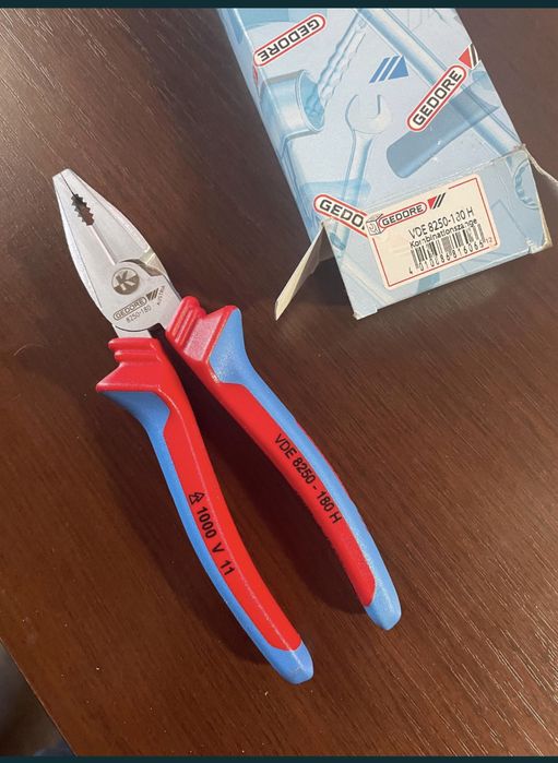 Szczypce - kombinerki mocne VDE- 8250 - 180 H  GEDORE. Nowe polecam !