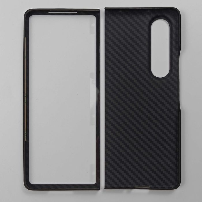 Карбоновый чехол Samsung Galaxy Z Fold 4