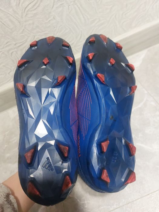 Футбольні бутси Adidas Predator 38р