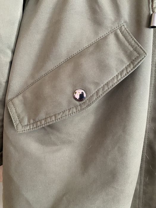 Жіноча куртка, парка.