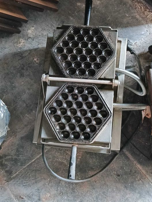 Máquina industrial para fazer waffle usada