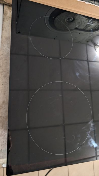 Індукційна поверхня Electrolux