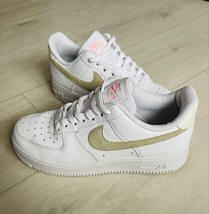 Кросівки жіночі Nike Air Force 1 Low White Olive DM2876100 MBS (38,5; 39 р.)