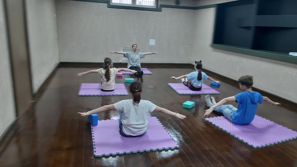 Карате,йога,малювання, дитячий табір