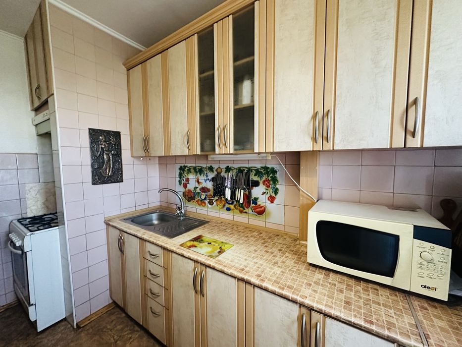Продам 3-кімнатну квартиру з автономним газовим опаленям