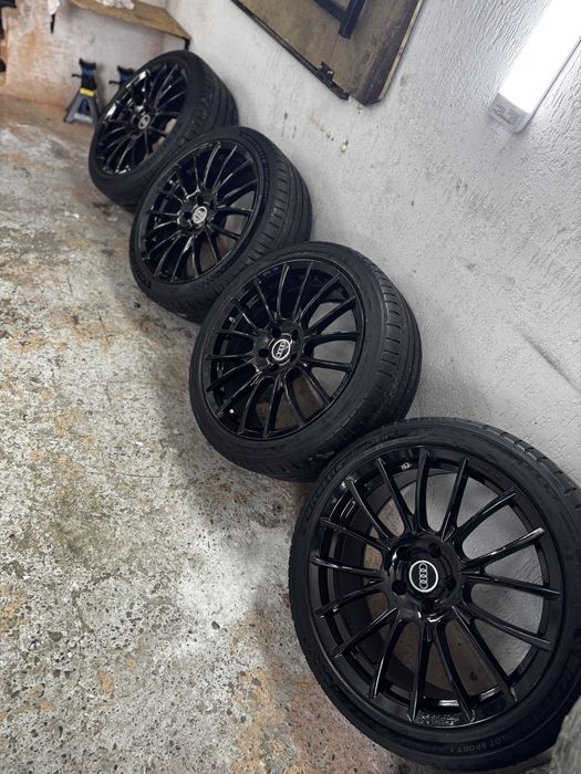 245/40 R19 літо.