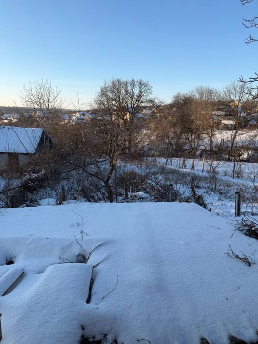 Земельна ділянка 12 соток, будинок