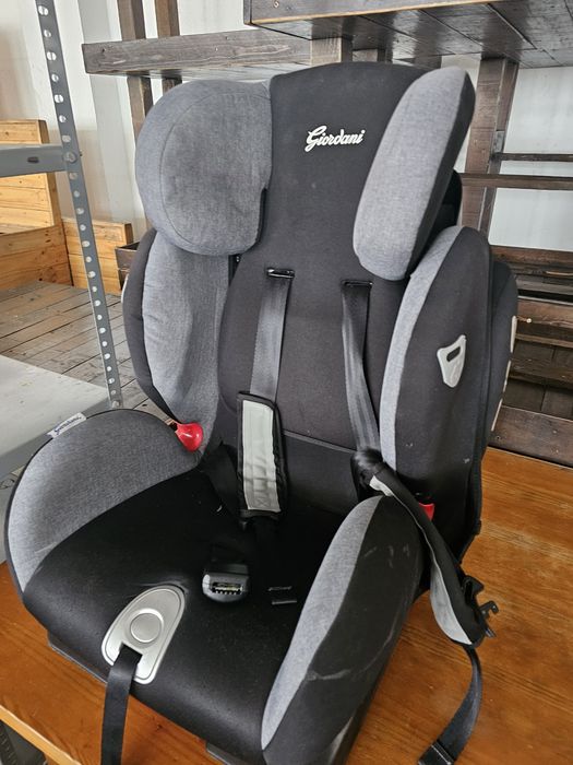 Cadeira auto de bebé