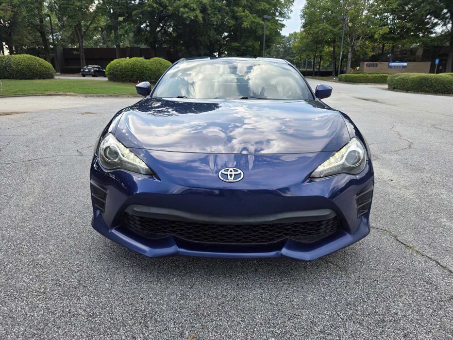 Toyota 86      2018
