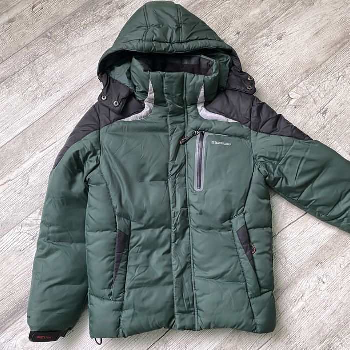 Чоловіча зимова куртка