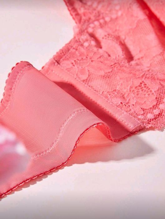 Różowy biustonosz rozm. 80 E