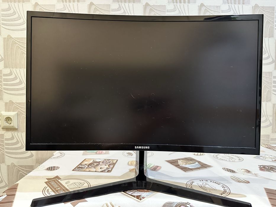 Монітор Samsung C24RG50FZI (LC24RG50FZIXCI)