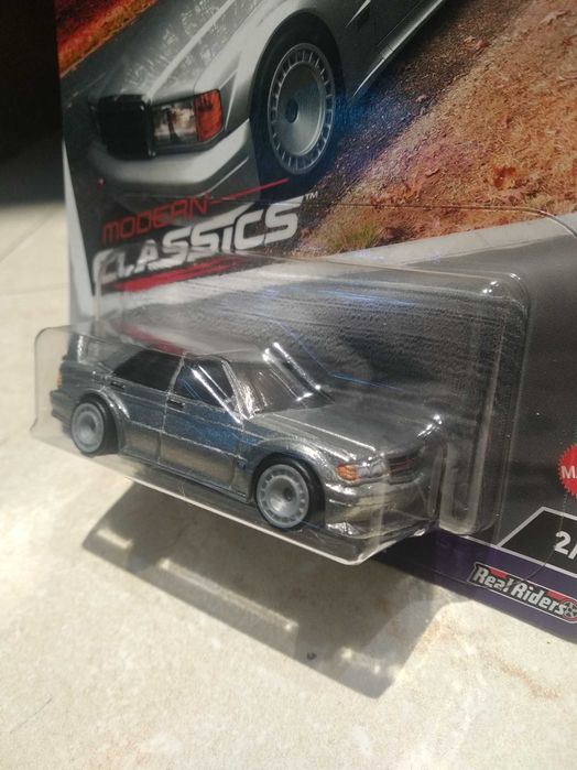 Hot Wheels - 1990 Mercedes-Benz 190E 2.5-16 Evo II - Modern Classics