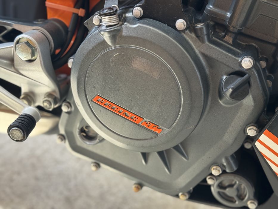 Мотоцикл KTM Duke 390