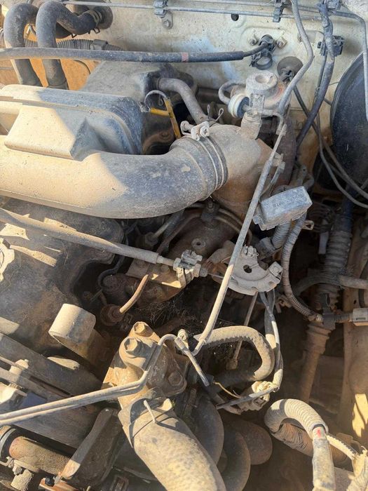 Motor Toyota HiLux 2.4 D ref. 2L ano 2000