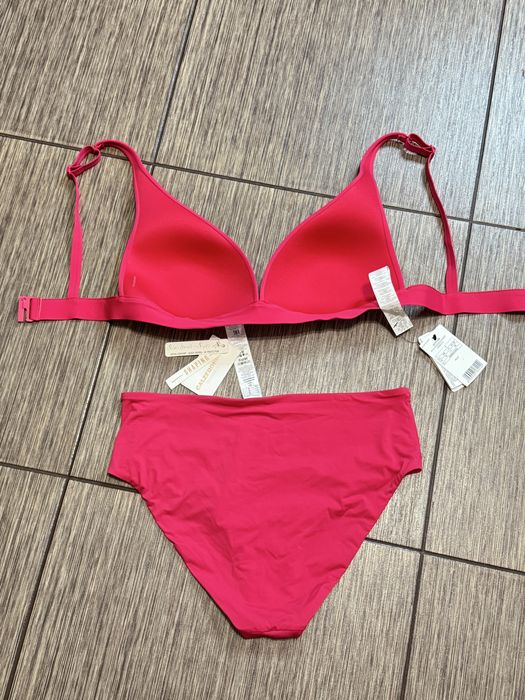Якісний яскравий купальник calzedonia, оригінал новий бірки