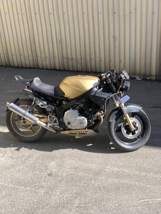 Honda CBR      и