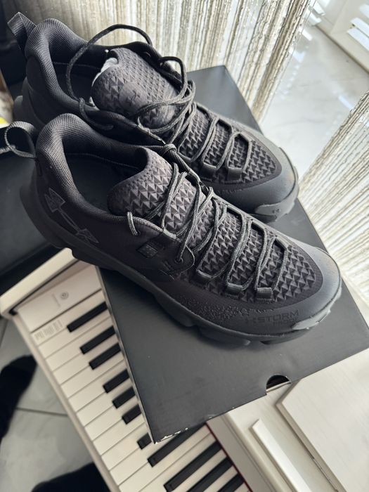 Чоловічі кросівки  Under Armour UA Expanse Low Waterproof