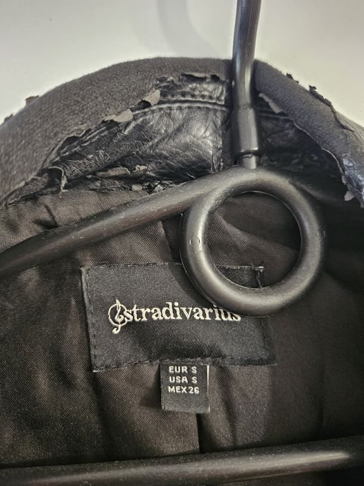 Жіноча куртка косуха шкіряна Stradivarius S оверсайз
