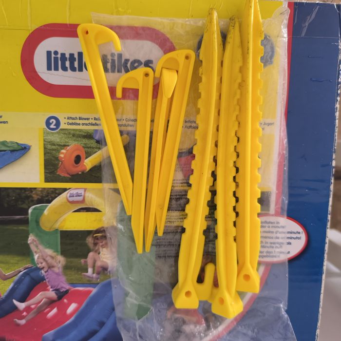 Vendo Insuflável Infantil Little Tikes (usado mas em excelente estado)