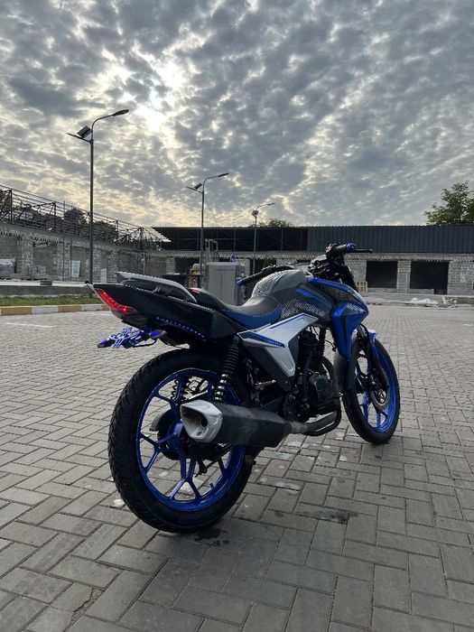 Мотоцикл Spark sp200 r16