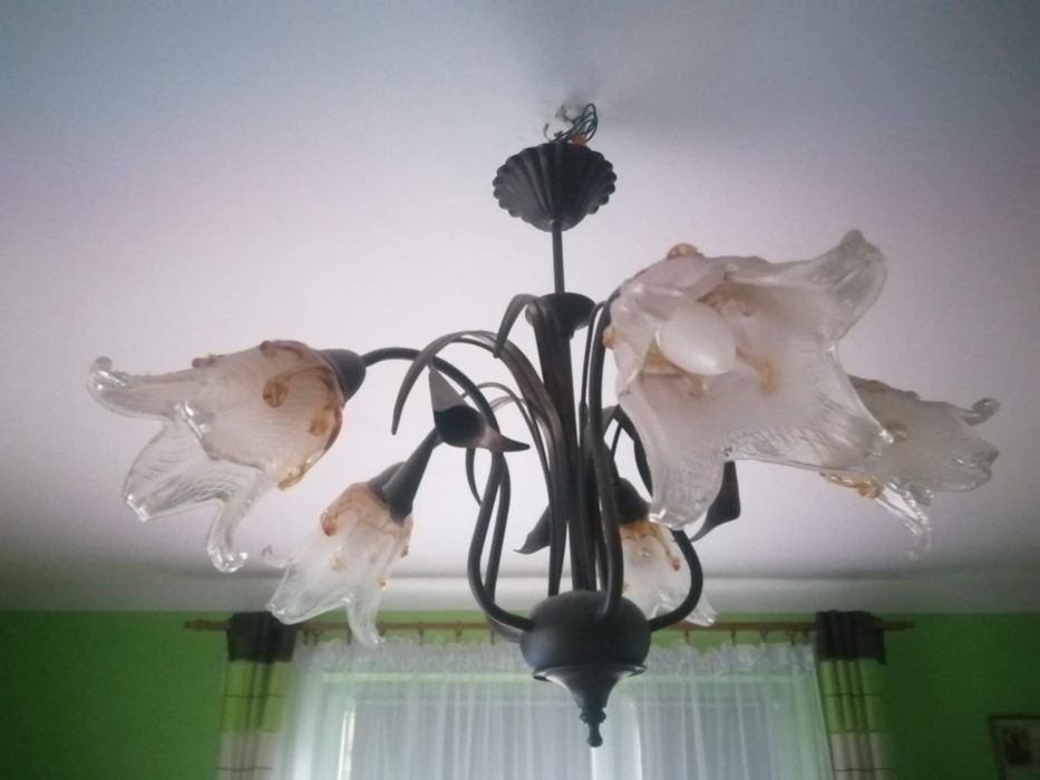 Żyrandol na 5 żarówek z żarówkami  gratis