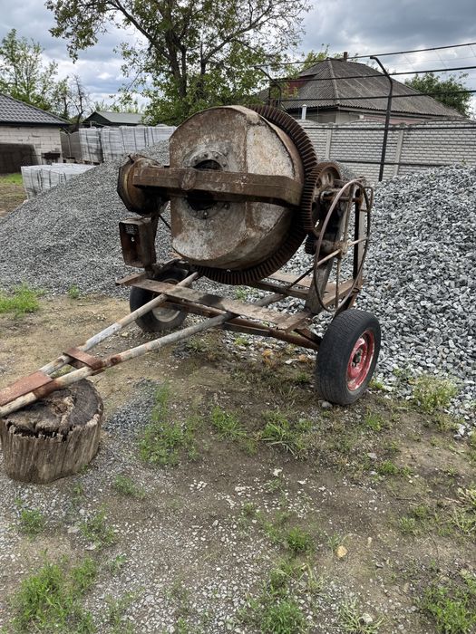 Бітонозміщувач великий