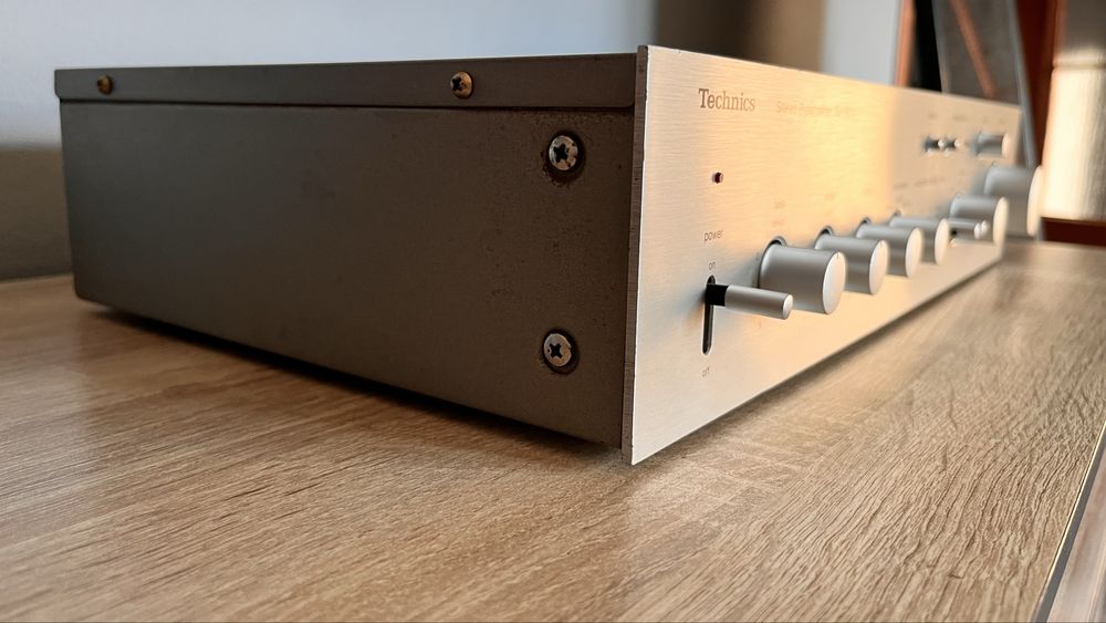 Przedwzmacniacz Technics su-9011