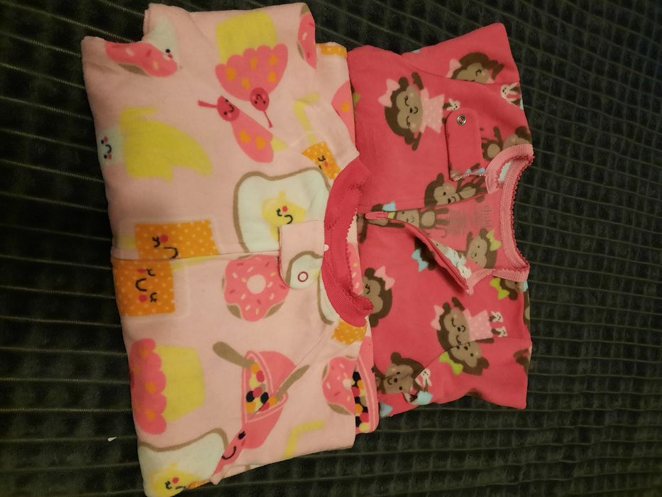 Pajacyki Carter's 18 m-cy jak NOWE
