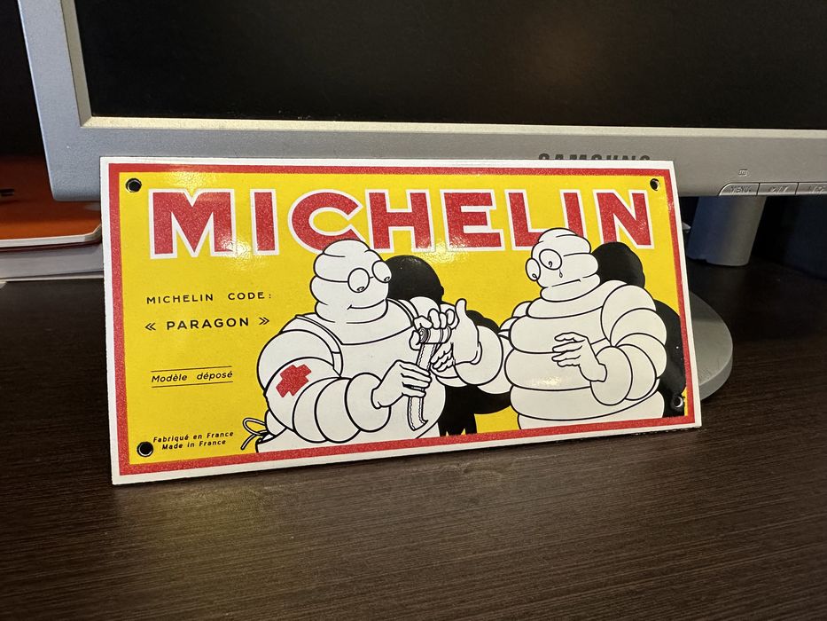 Chapa esmaltada Michelin
