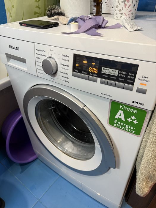 Стиралка Siemens iq700