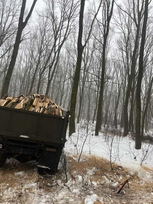 Дрова рубані пісок щебінь чорнозем послуги самоскида