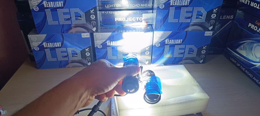 Лінзовані LED лампи H4 Bi-LED CANBUS 6500K | Ближнє + дальнє | Plug&Pl