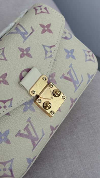 Сумка Louis Vuitton Metis